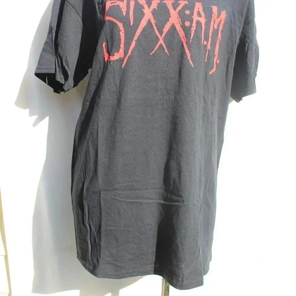 SIXX AM Official Black & Red MERCH BAND CONCERT MUSIC T-SHIRT - Picture 3 of 4